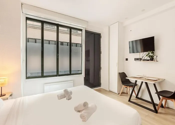 Beautiful Cozy 2p - 12th Appartement Parijs